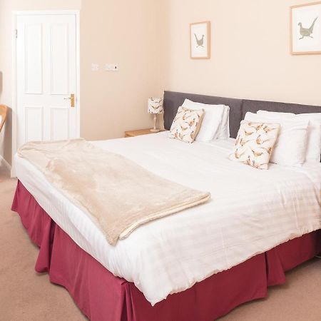 The Gordon Arms Hotel West Linton Екстер'єр фото
