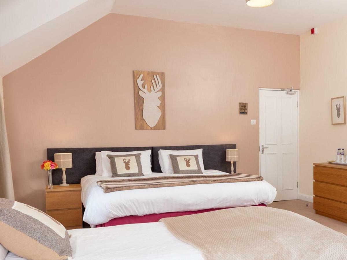 The Gordon Arms Hotel West Linton Екстер'єр фото