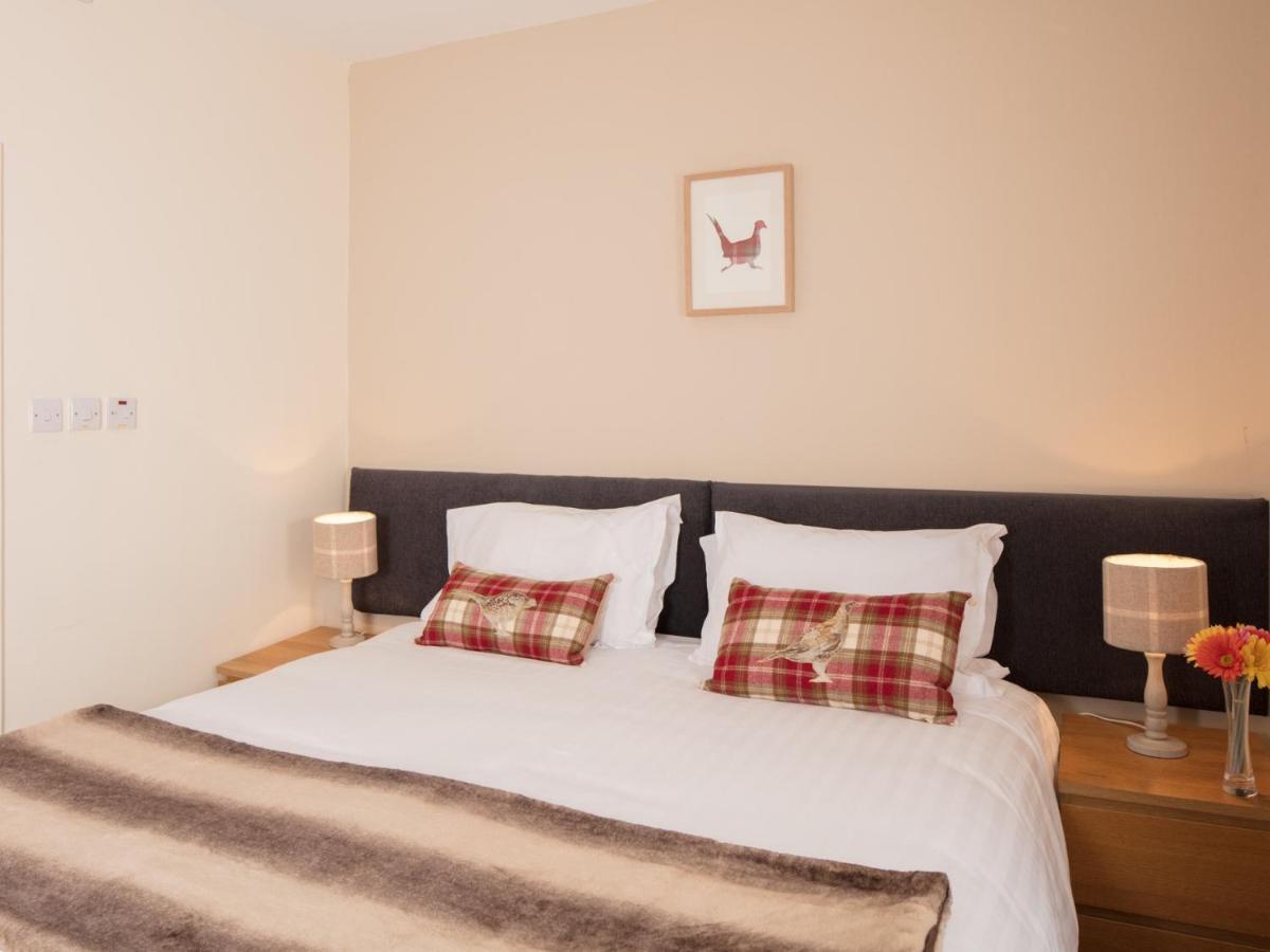 The Gordon Arms Hotel West Linton Екстер'єр фото
